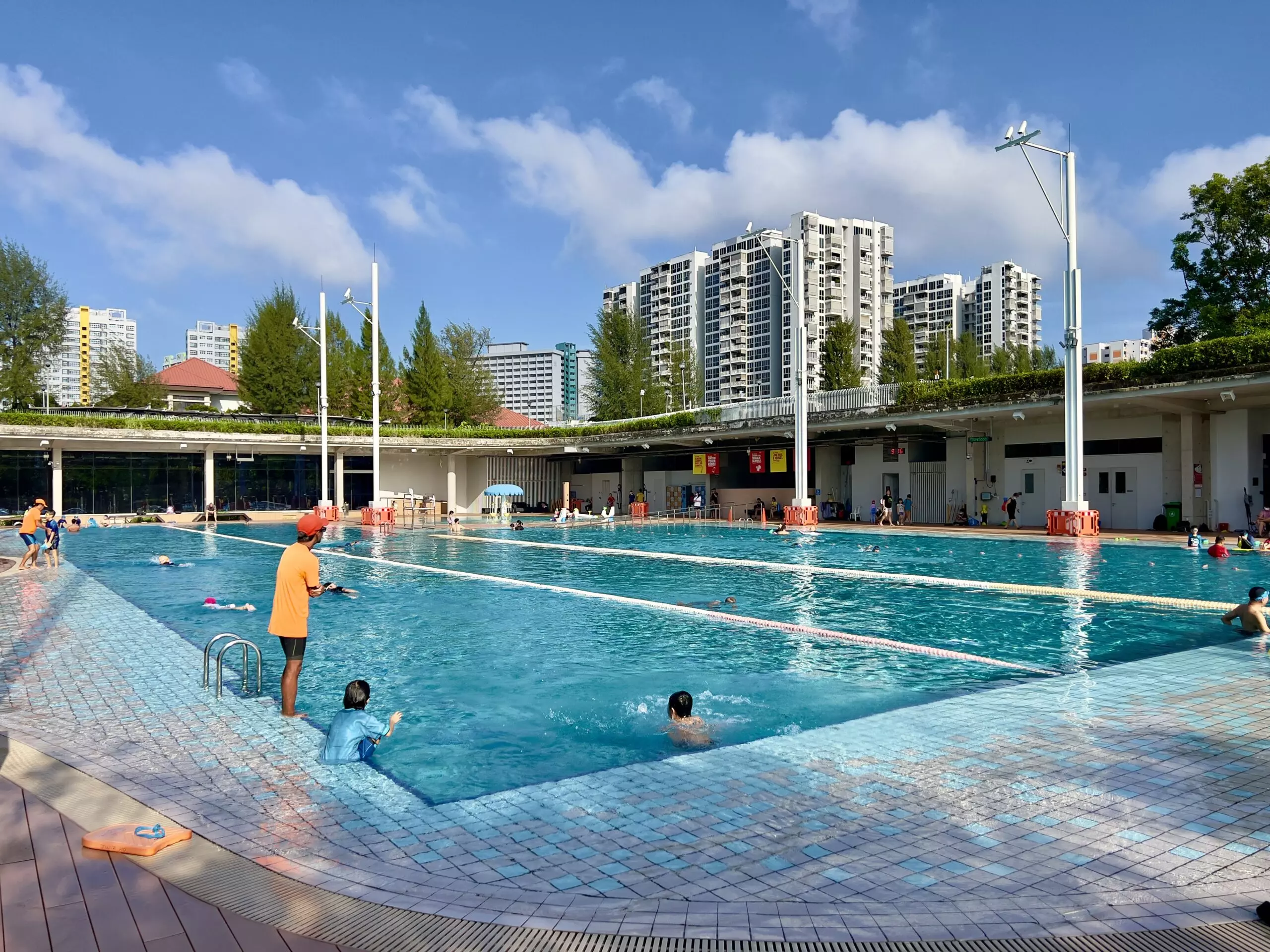Jurong Lake Gardens Swimming Complex